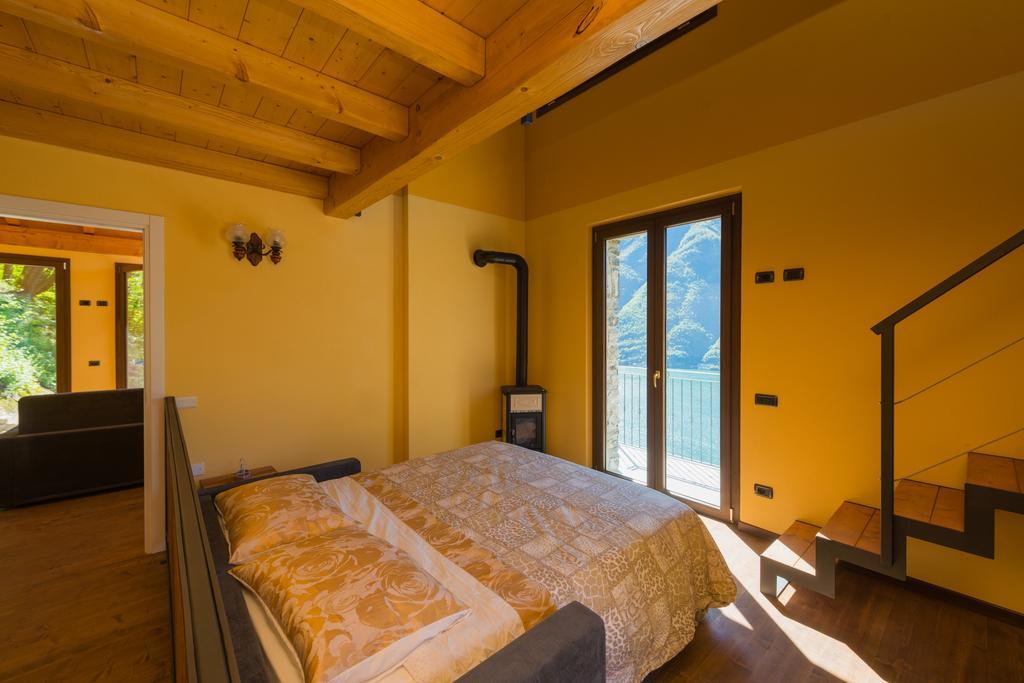 Tra Lago E Montagna Baita La Morena 네소 외부 사진